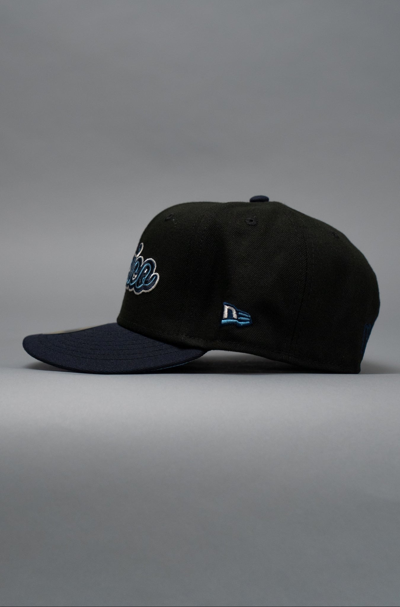 NEW ERA EXCLUSIVE 59FIFTY BLACK/NAVY 2025 WBC MEXICO SCRIPT W/ MEXICO FLAG SIDE PATCH