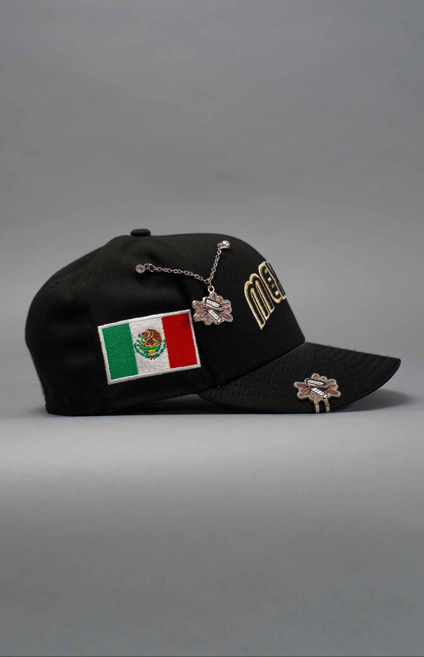 NEW ERA EXCLUSIVE 59FIFTY BLACK/SATIN MEXICO 2025 WORLD BASEBALL CLASSIC W/ MEXICO FLAG SIDE PATCH