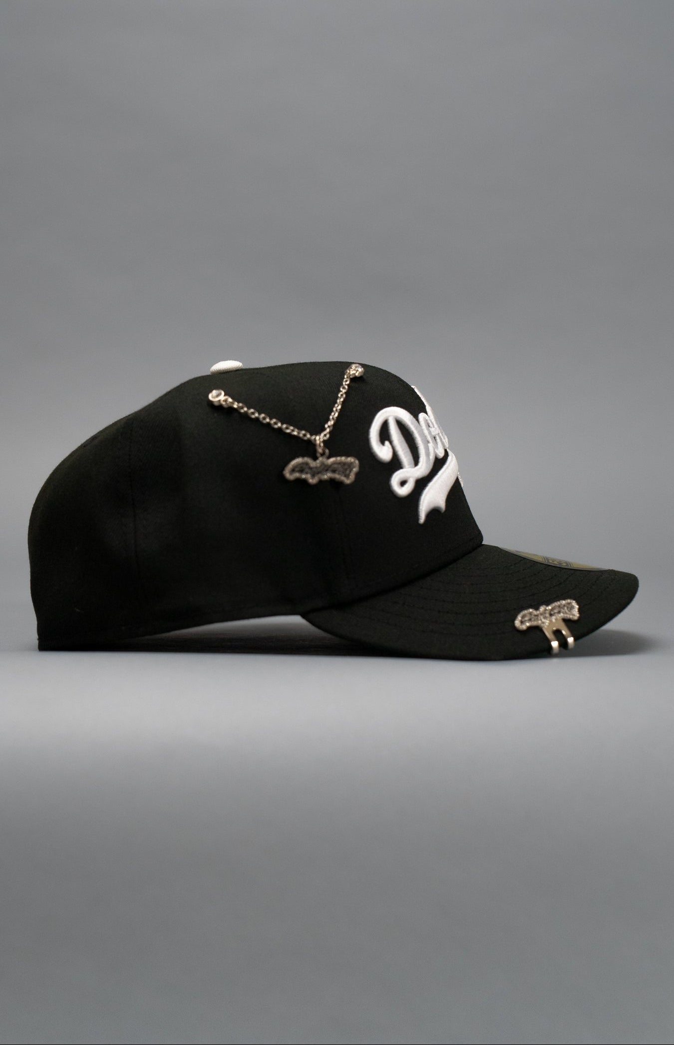 NEW ERA EXCLUSIVE 59FIFTY BLACK LOS ANGELES DODGERS SCRIPT