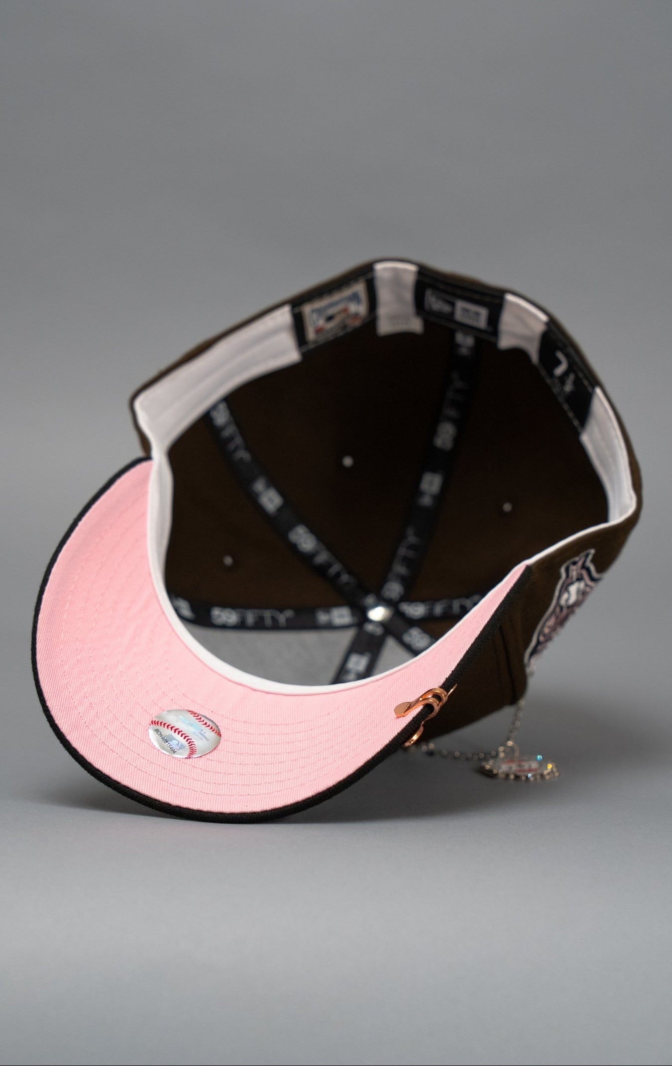 NEW ERA EXCLUSIVE 59FIFTY BROWN/BLACK ARIZONA DIAMONDBACKS W/ 1998 INAUGURAL SEASON SIDE PATCH