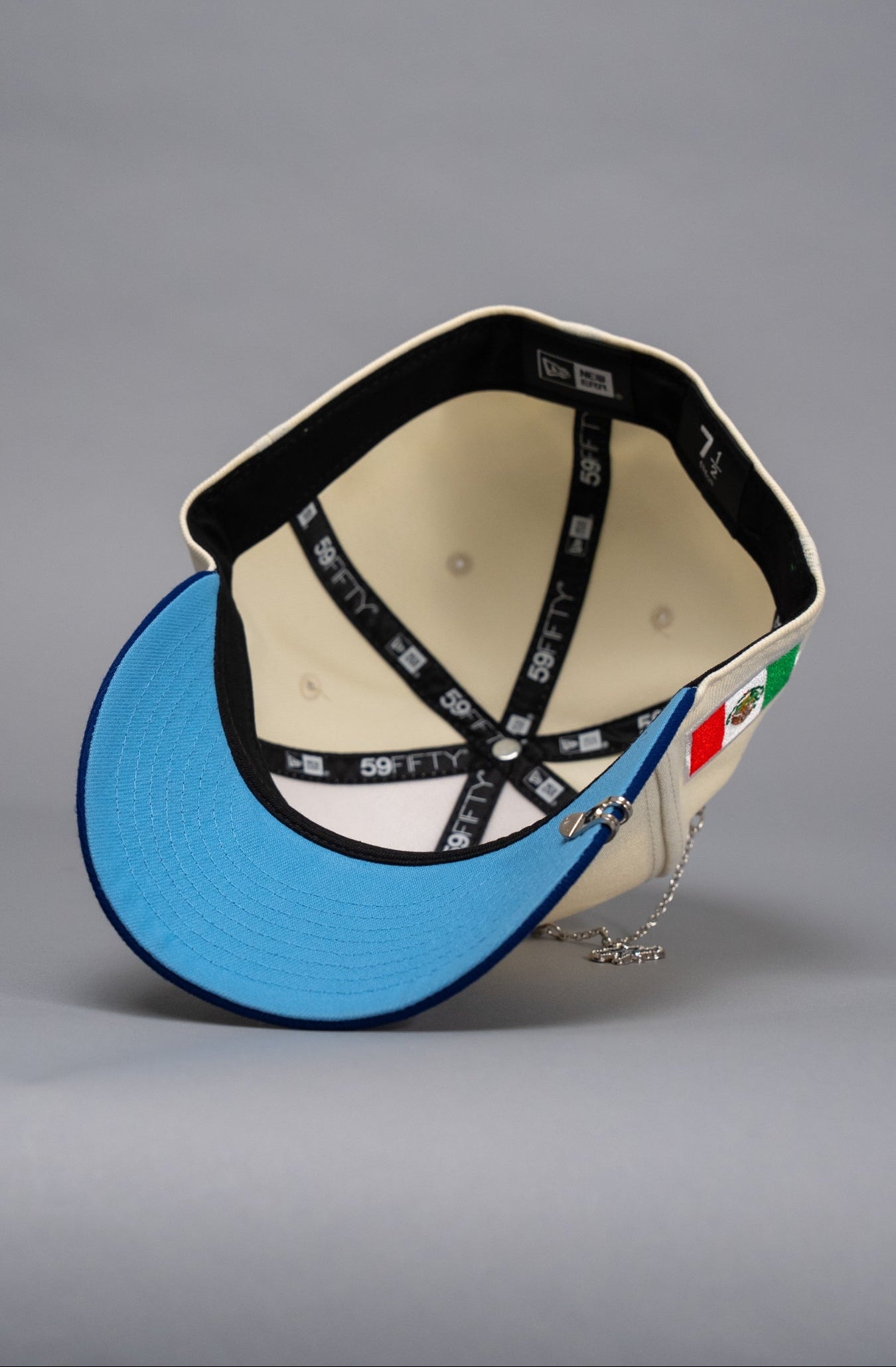 NEW ERA EXCLUSIVE 59FIFTY CHROME/BLUE MEXICO 2025 WORLD BASEBALL CLASSIC W/ MEXICO FLAG SIDE PATCH