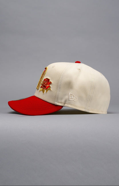 NEW ERA EXCLUSIVE 59FIFTY CHROME/RED MEXICO 2025 WORLD BASEBALL CLASSIC W/ ROSES + MEXICO FLAG SIDE PATCH