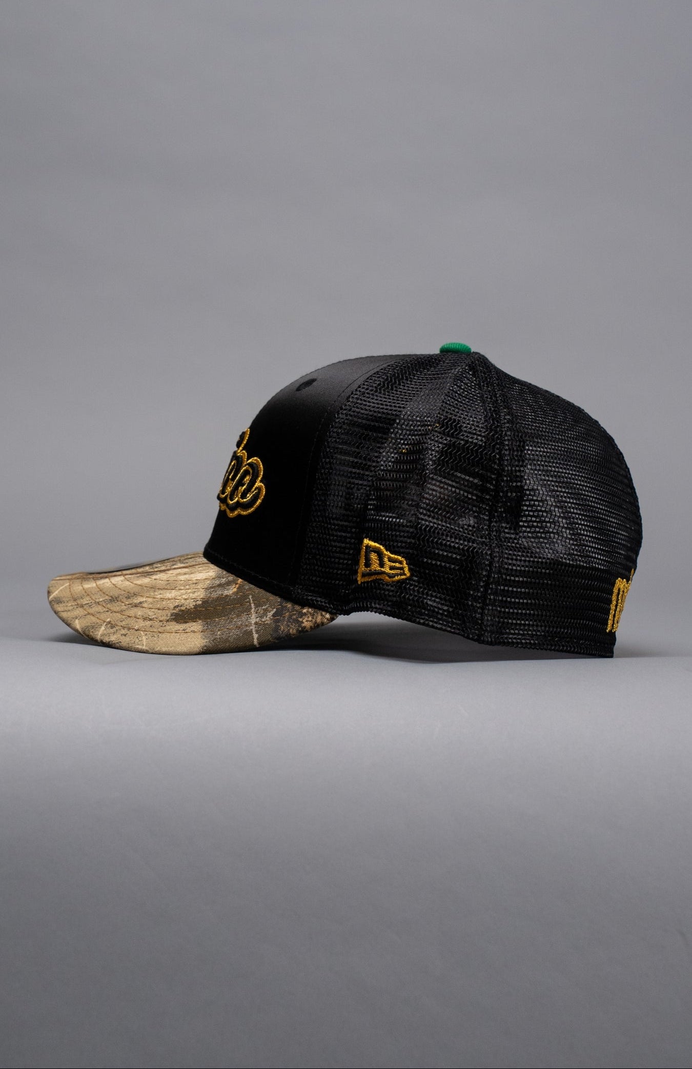 NEW ERA EXCLUSIVE 59FIFTY SATIN/REALTREE 2025 WBC MEXICO SCRIPT W/ EL GALLO SIDE PATCH