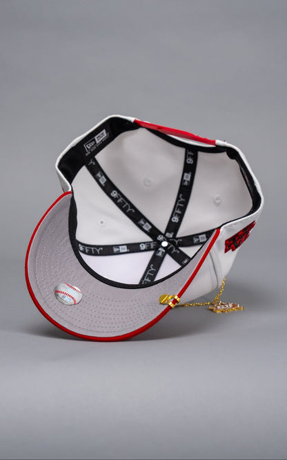 NEW ERA EXCLUSIVE 9FIFTY PEARL WHITE LOS ANGELES DODGERS SNAPBACK W/ LA LOGO SIDE PATCH