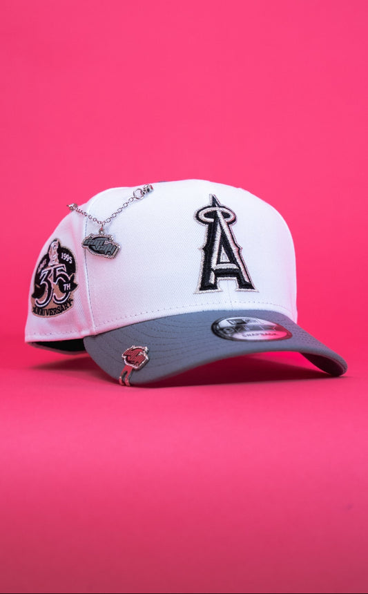 NEW ERA EXCLUSIVE 9FIFTY PEARL WHITE ANAHEIM ANGELS SNAPBACK W/ 35TH ANNIVERSARY SIDE PATCH