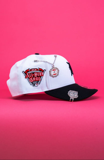 NEW ERA EXCLUSIVE 9FIFTY PEARL WHITE DETROIT TIGERS SNAPBACK W/ 2005 ALL STAR GAME SIDE PATCH