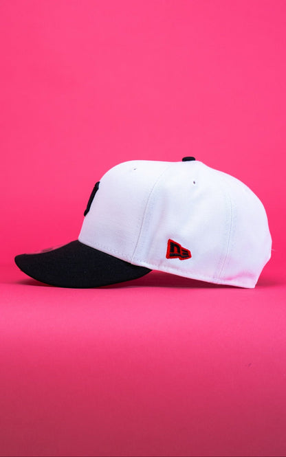 NEW ERA EXCLUSIVE 9FIFTY PEARL WHITE DETROIT TIGERS SNAPBACK W/ 2005 ALL STAR GAME SIDE PATCH