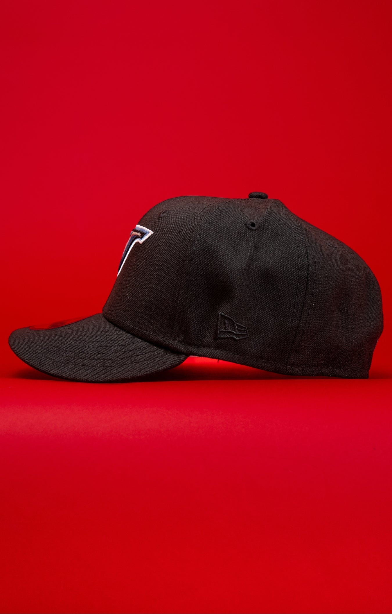 NEW ERA EXCLUSIVE 59FIFTY BLACK TORONTO BLUE JAYS W/ 30TH SEASON SIDE PATCH