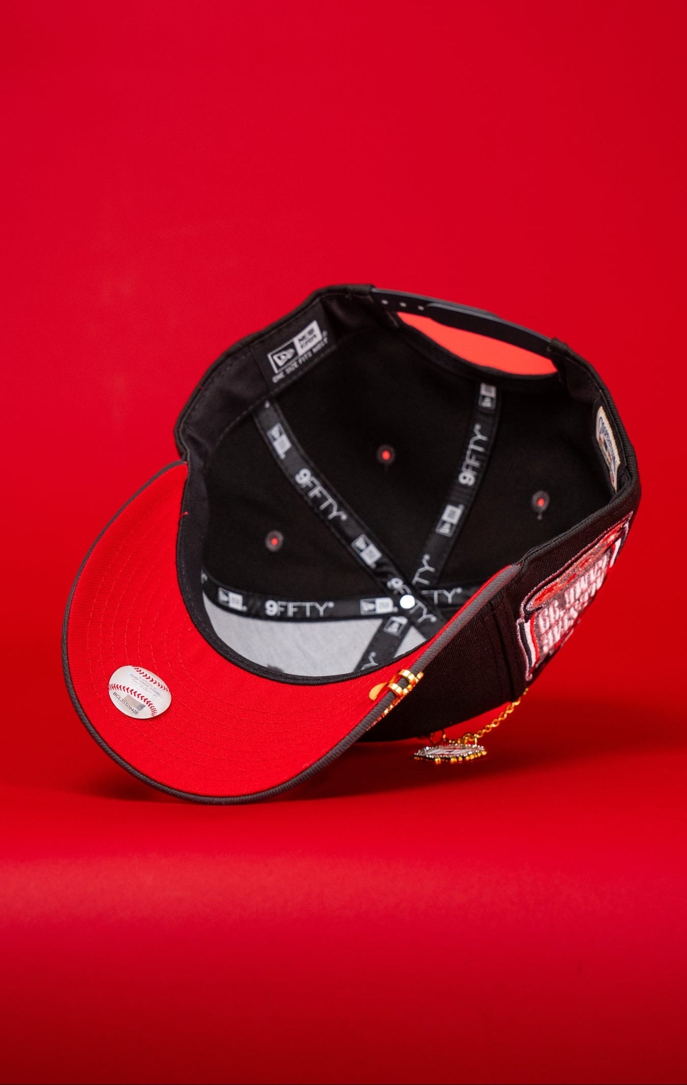 NEW ERA EXCLUSIVE 9FIFTY BLACK/GREY BOSTON RED SOX SNAPBACK W/ 1999 ALL STAR GAME SIDE PATCH