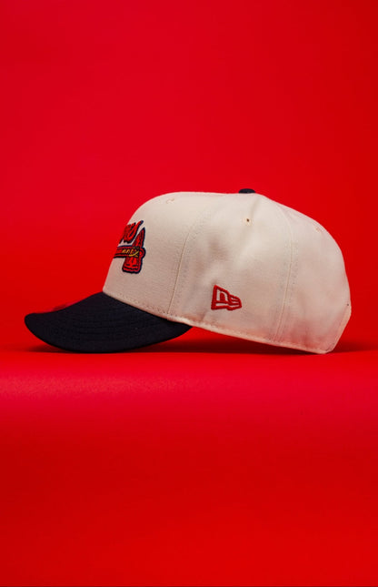NEW ERA EXCLUSIVE 9FIFTY CHROME/NAVY ATLANTA BRAVES SCRIPT SNAPBACK W/ 2017 INAUGURAL SEASON SIDE PATCH