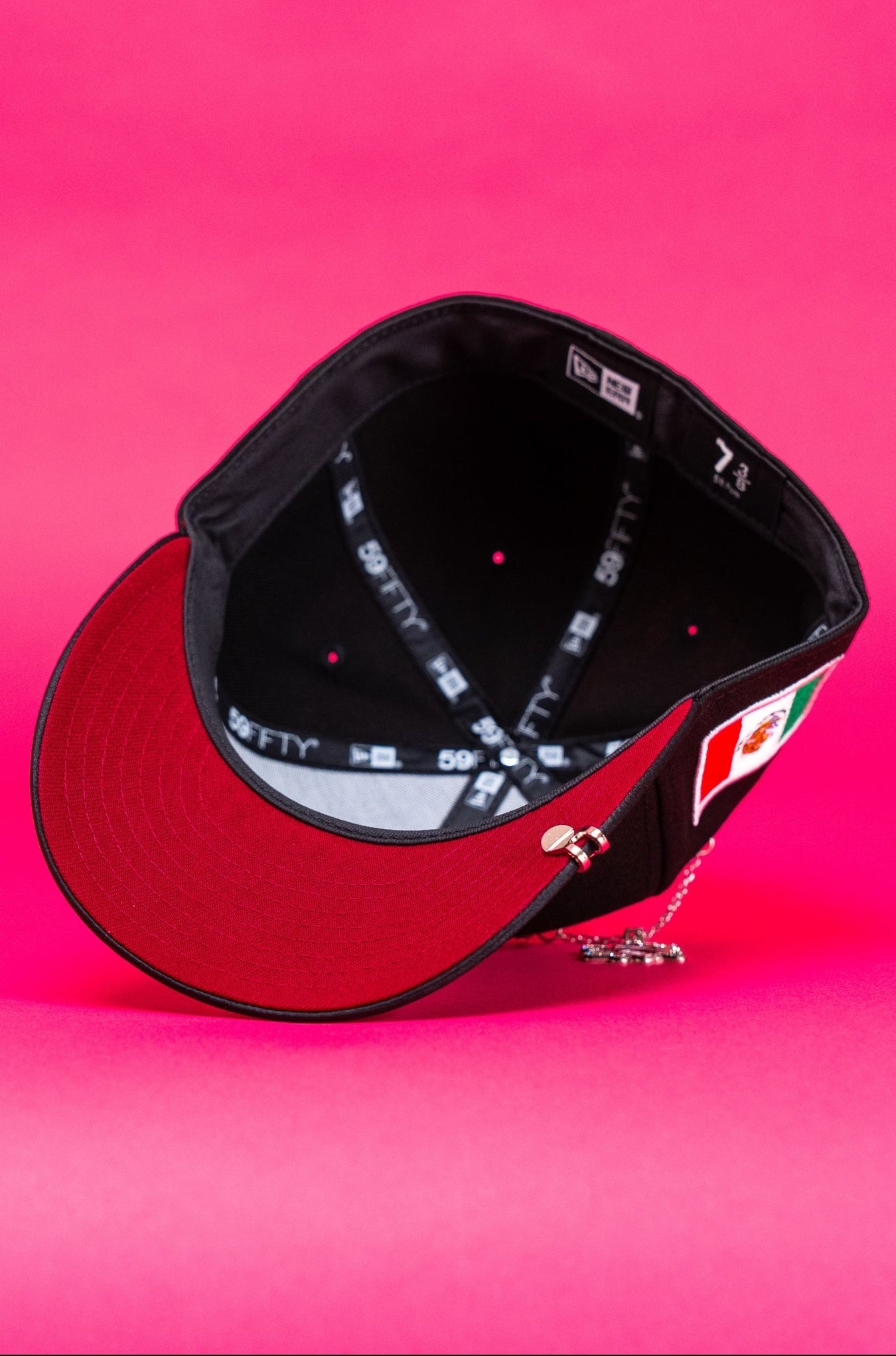 NEW ERA EXCLUSIVE 59FIFTY BLACK/SATIN 2025 WBC MEXICO W/ MEXICO FLAG SIDE PATCH