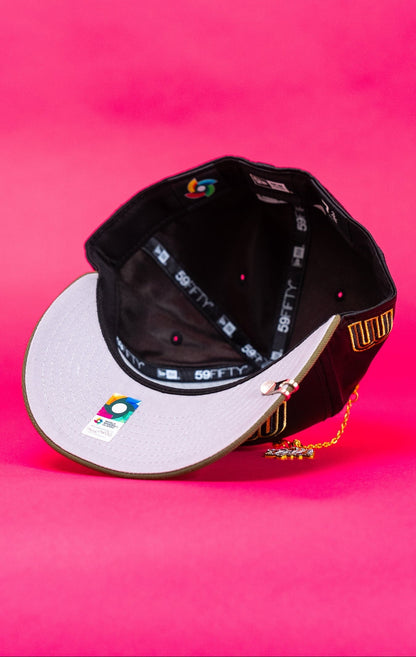 NEW ERA EXCLUSIVE 59FIFTY SATIN/GREEN 2025 WBC MEXICO SCRIPT W/ MEXICO TEAM LOGO SIDE PATCH