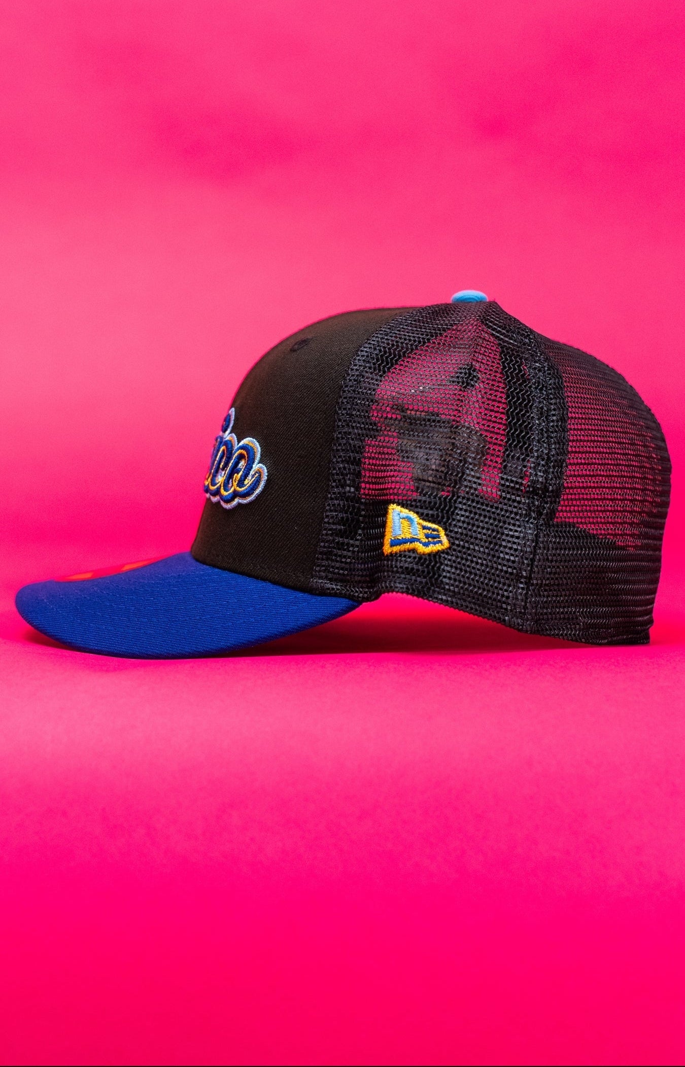 NEW ERA EXCLUSIVE 59FIFTY BLACK/BLUE 2025 WBC MEXICO SCRIPT MESHBACK W/ "EL CHIVO" SIDE PATCH