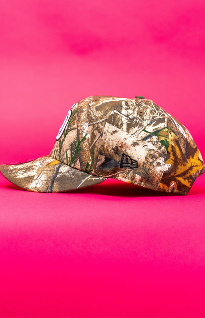 NEW ERA EXCLUSIVE 9FIFTY REALTREE SAN DIEGO PADRES SNAPBACK W/ WORLD SERIES SIDE PATCH