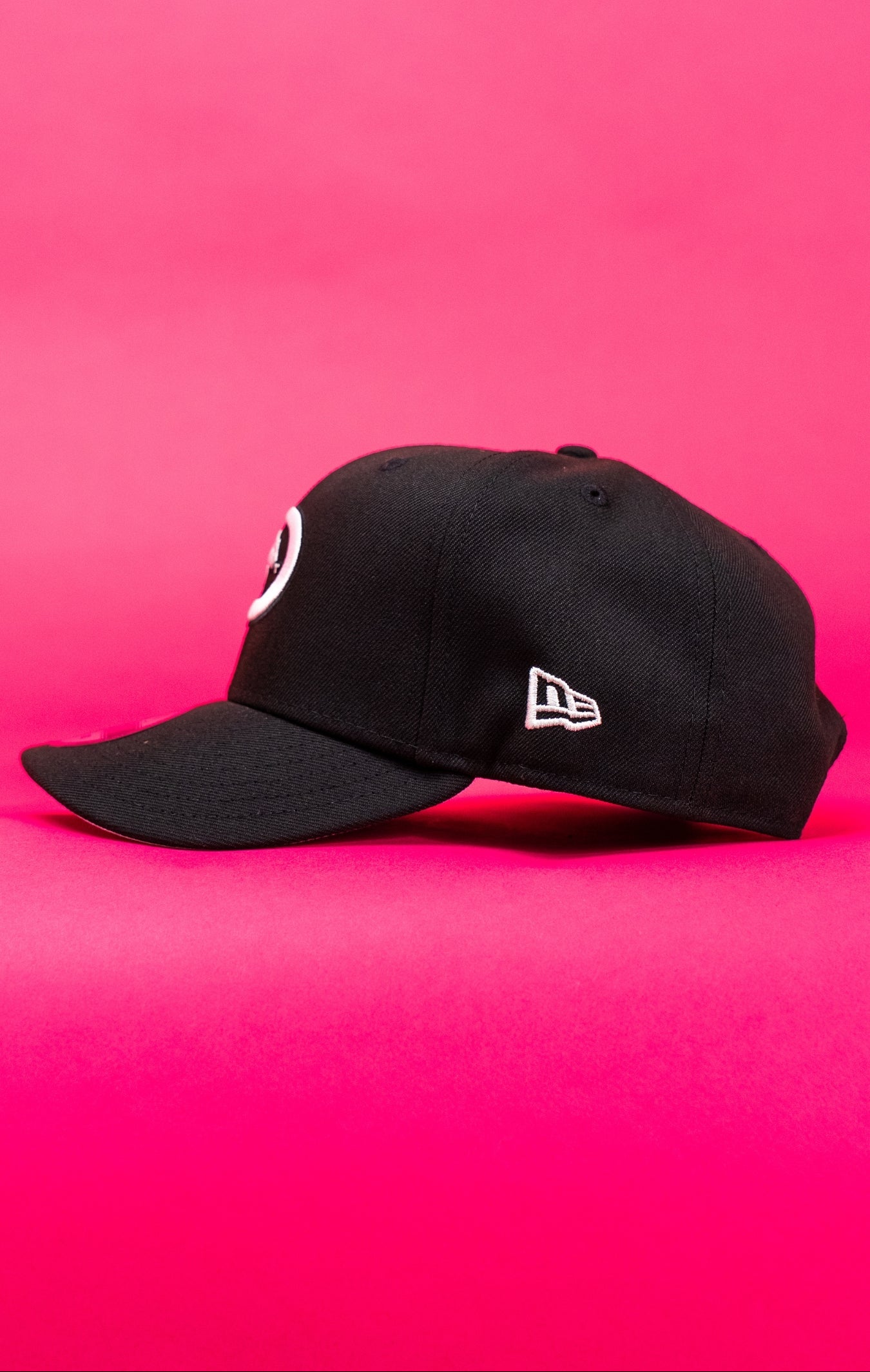 NEW ERA EXCLUSIVE 9FIFTY BLACK ARIZONA DIAMONDBACKS SNAPBACK W/ WORLD SERIES CHAMPIONS SIDE PATCH