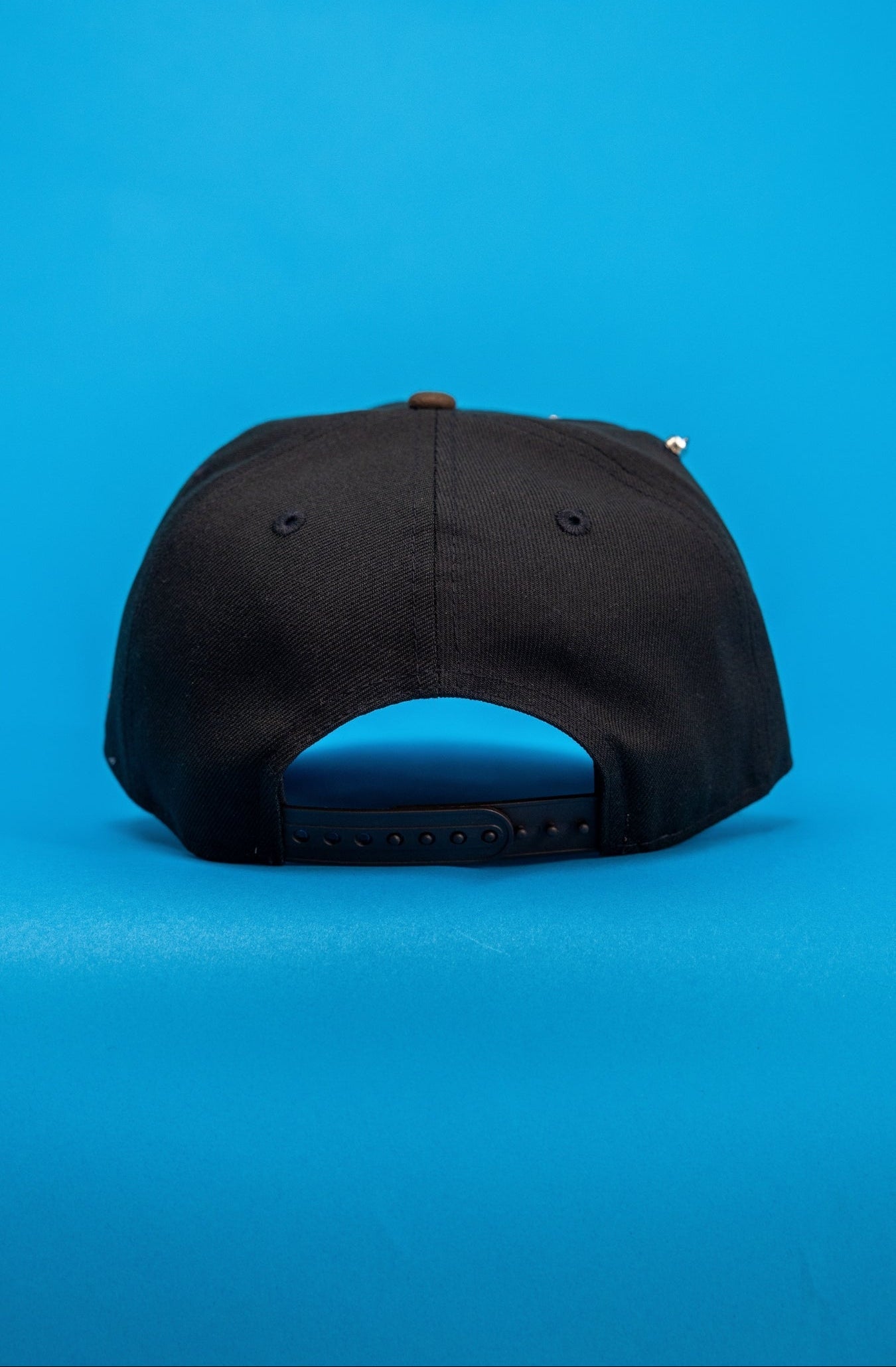 NEW ERA EXCLUSIVE 9FIFTY BLACK/BROWN SAN DIEGO PADRES SNAPBACK W/ 40TH ANNIVERSARY SIDE PATCH