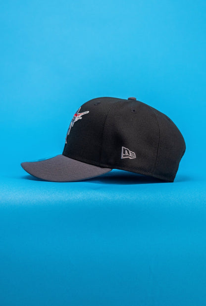 NEW ERA EXCLUSIVE 9FIFTY BLACK/GREY MIAMI MARLINS SNAPBACK W/ 25TH ANNIVERSARY SIDE PATCH