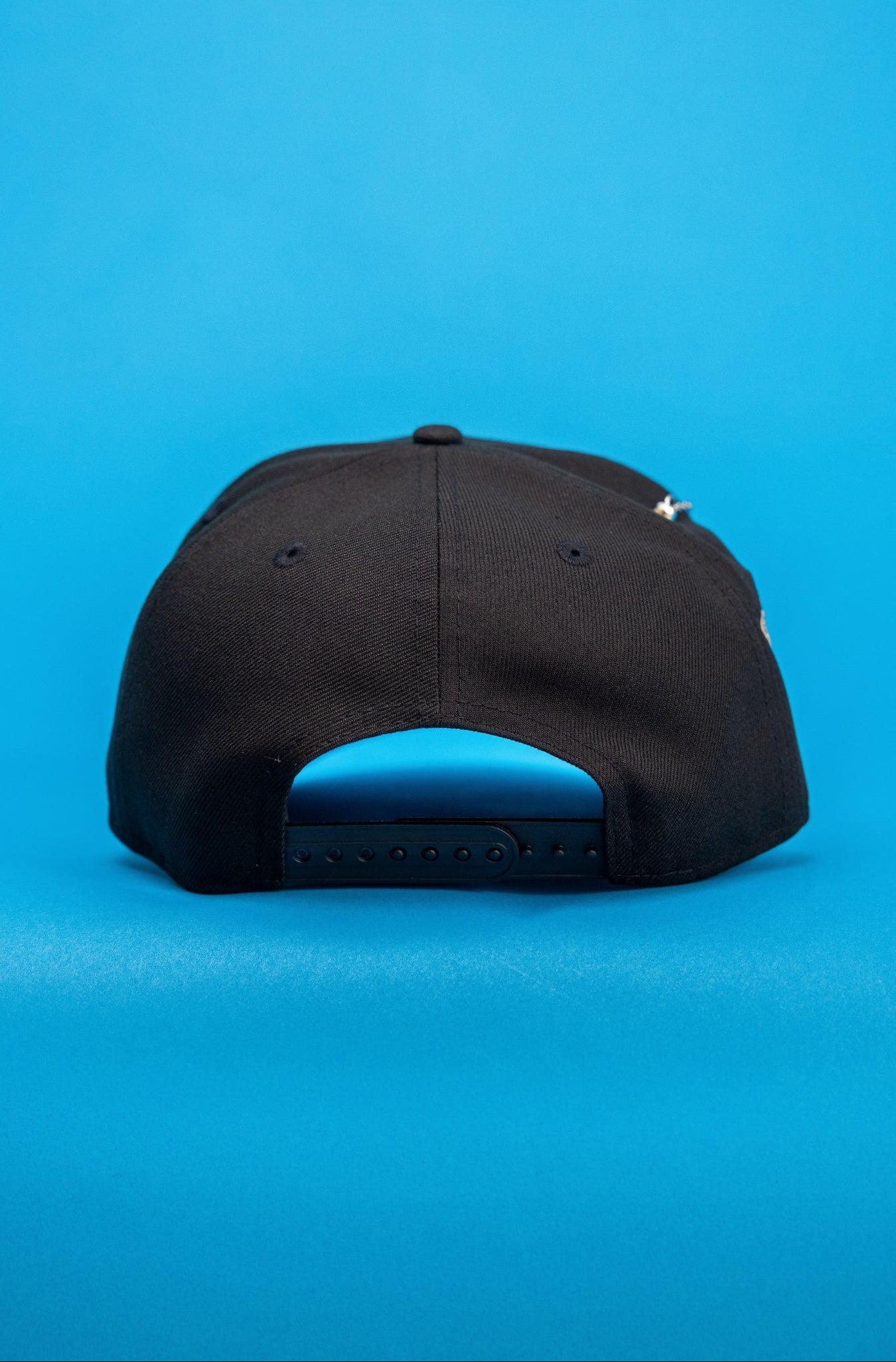 NEW ERA EXCLUSIVE 9FIFTY BLACK DETROIT TIGERS SNAPBACK W/ OUTLINE + ALL STAR GAME SIDE PATCH