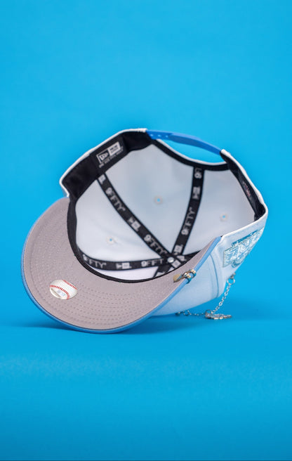 NEW ERA EXCLUSIVE 9FIFTY PEARL WHITE LOS ANGELES DODGERS SNAPBACK W/ WORLD SERIES SIDE PATCH