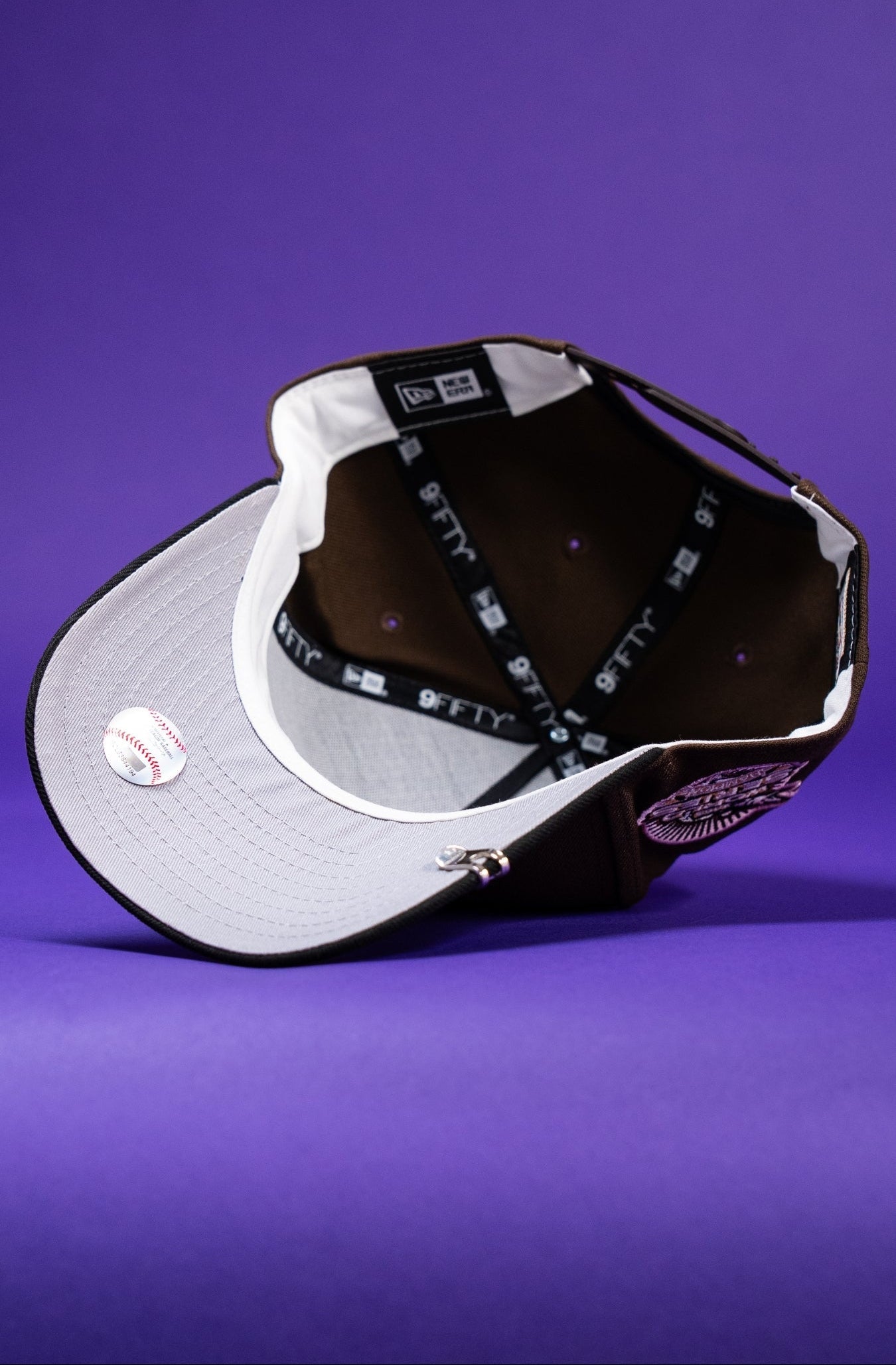 NEW ERA 9FIFTY A-FRAME BROWN/BLACK MIAMI MARLINS W/ WORLD SERIES SIDE PATCH