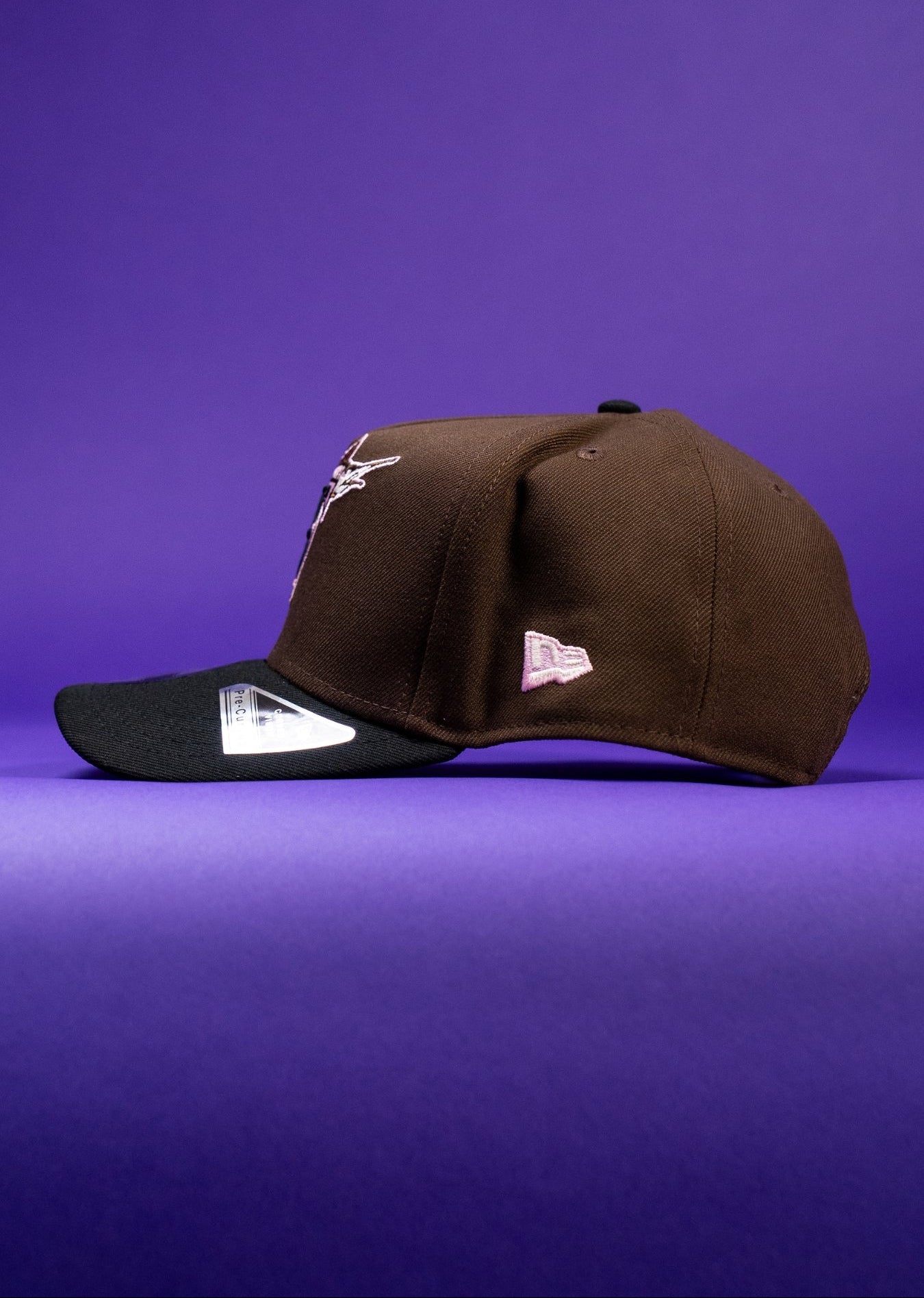 NEW ERA 9FIFTY A-FRAME BROWN/BLACK MIAMI MARLINS W/ WORLD SERIES SIDE PATCH