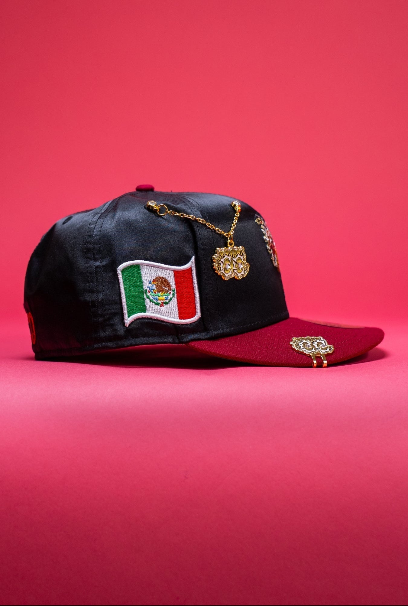 NEW ERA EXCLUSIVE 59FIFTY SATIN/BURGUNDY MEXICO "EL GALLO" W/ MEXICO FLAG SIDE PATCH