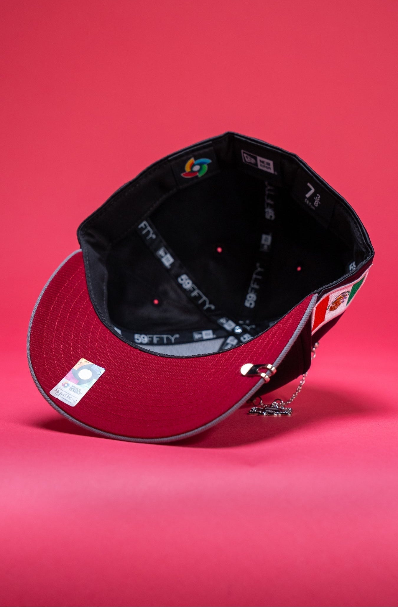 NEW ERA EXCLUSIVE 59FIFTY SATIN/GREY 2025 WBC MEXICO W/ MEXICO FLAG SIDE PATCH