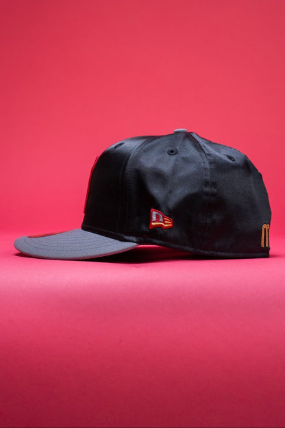 NEW ERA EXCLUSIVE 59FIFTY SATIN/GREY 2025 WBC MEXICO W/ MEXICO FLAG SIDE PATCH