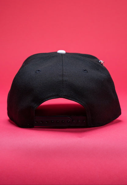 NEW ERA EXCLUSIVE 9FIFTY BLACK UPSIDE DOWN LOS ANGELES DODGERS SNAPBACK W/ 40TH ANNIVERSARY SIDE PATCH