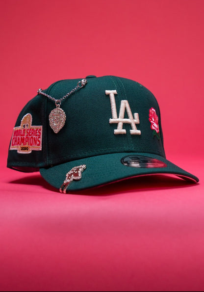NEW ERA EXCLUSIVE 9FIFTY FOREST GREEN LOS ANGELES DODGERS SNAPBACK W/ ROSE + WORLD SERIES CHAMPIONS SIDE PATCH