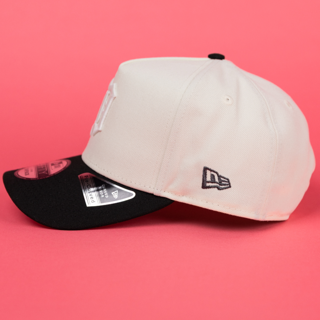 NEW ERA 9FIFTY A-FRAME CHROME/ BLACK DETROIT TIGERS SNAPBACK W/ WORLD SERIES SIDE PATCH