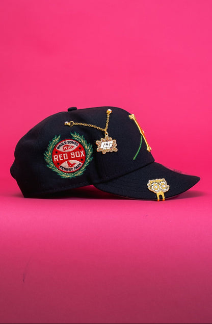 NEW ERA EXCLUSIVE 9FIFTY BLACK BOSTON RED SOX SNAPBACK W/ ROSE + RED SOX SIDE PATCH