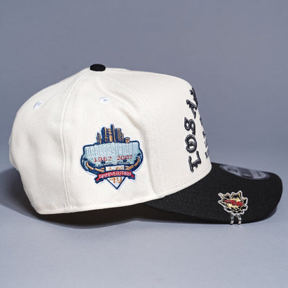 NEW ERA 9FIFTY A-FRAME CHROME/BLACK LOS ANGELES DODGERS 1958 MLB SCRIPT SNAPBACK W/ 40TH ANNIVERSARY SIDE PATCH