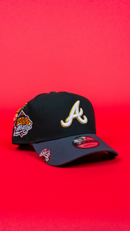 NEW ERA 9FIFTY A-FRAME BLACK/ GREY ATLANTA BRAVES SNAPBACK W/ 1999 WORLD SERIES SIDE PATCH