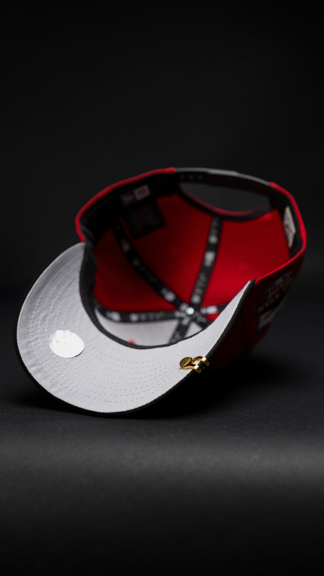 NEW ERA EXCLUSIVE 9FIFTY RED/BLACK NEW YORK YANKEES SNAPBACK W/ ALL STAR GAME SIDE PATCH
