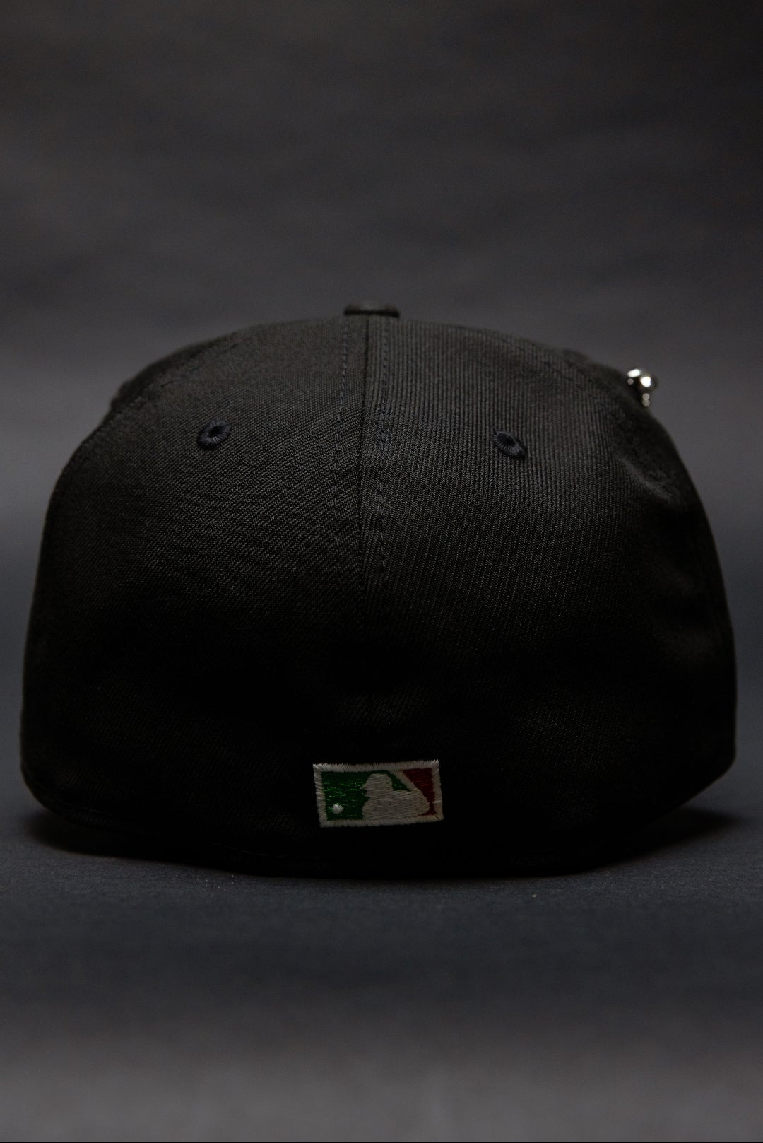 NEW ERA EXCLUSIVE 59FIFTY BLACK PHILADELPHIA PHILLIES W/ WORLD SERIES SIDE PATCH