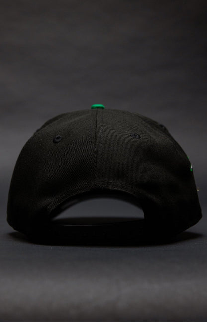 NEW ERA 9FIFTY A-FRAME BLACK/PURPLE ATLANTA BRAVES SNAPBACK W/ 2000 ALL STAR GAME SIDE PATCH