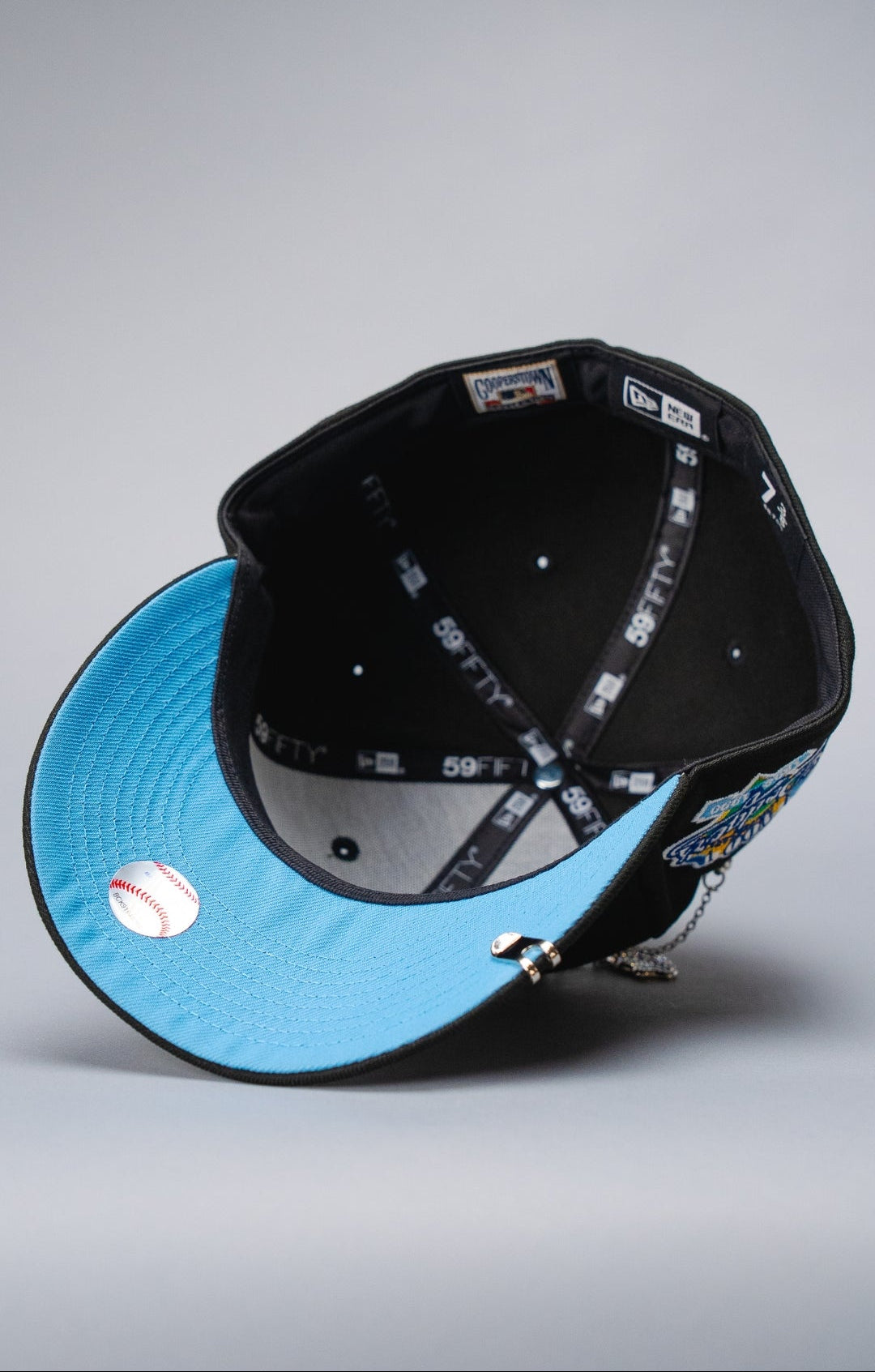NEW ERA EXCLUSIVE 59FIFTY BLACK LOS ANGELES DODGERS W/ HEART + 100TH ANNIVERSARY SIDE PATCH