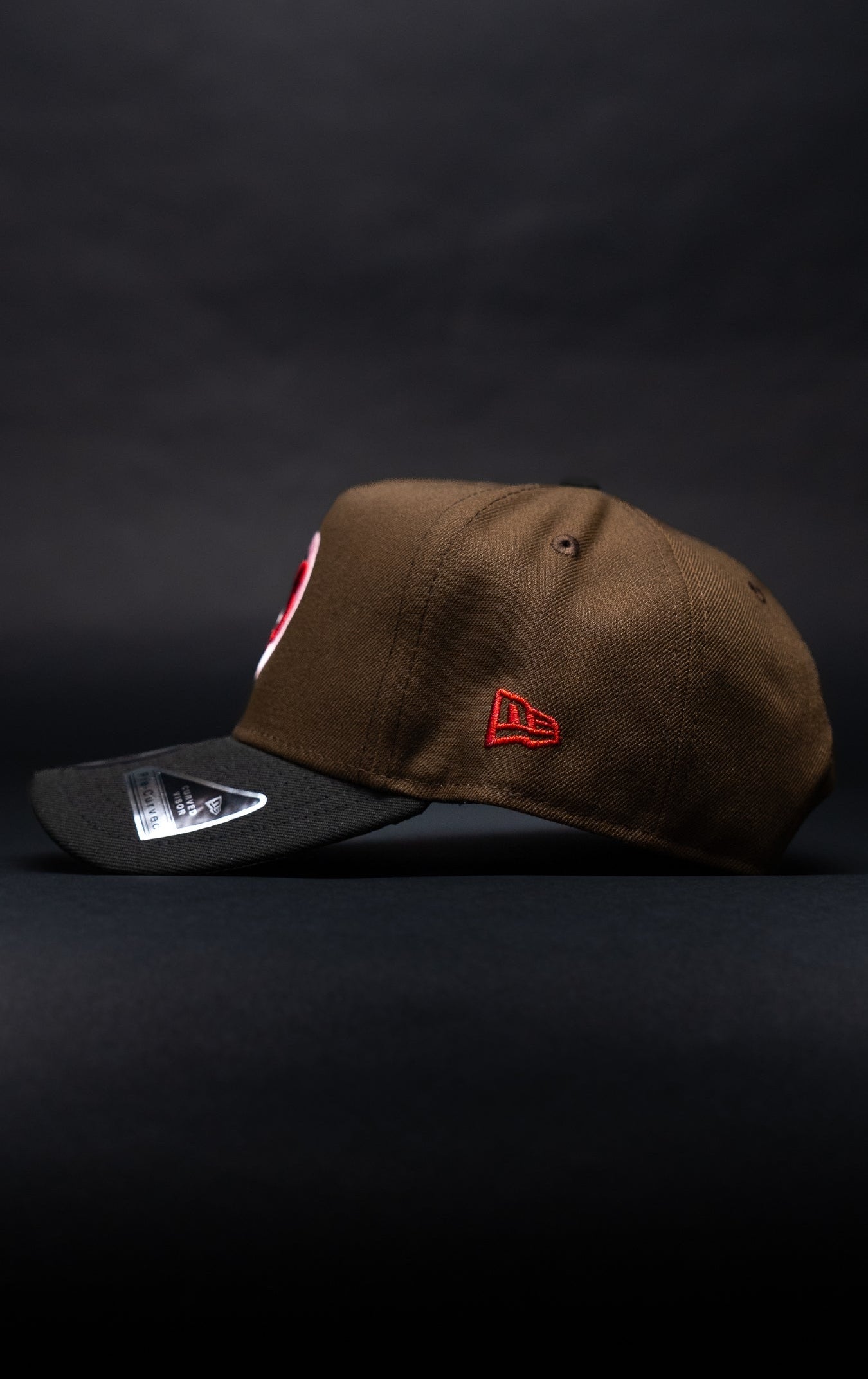 NEW ERA 9FIFTY A-FRAME BROWN/BLACK CHICAGO CUBS SNAPBACK W/ 1990 ALL STAR GAME SIDE PATCH