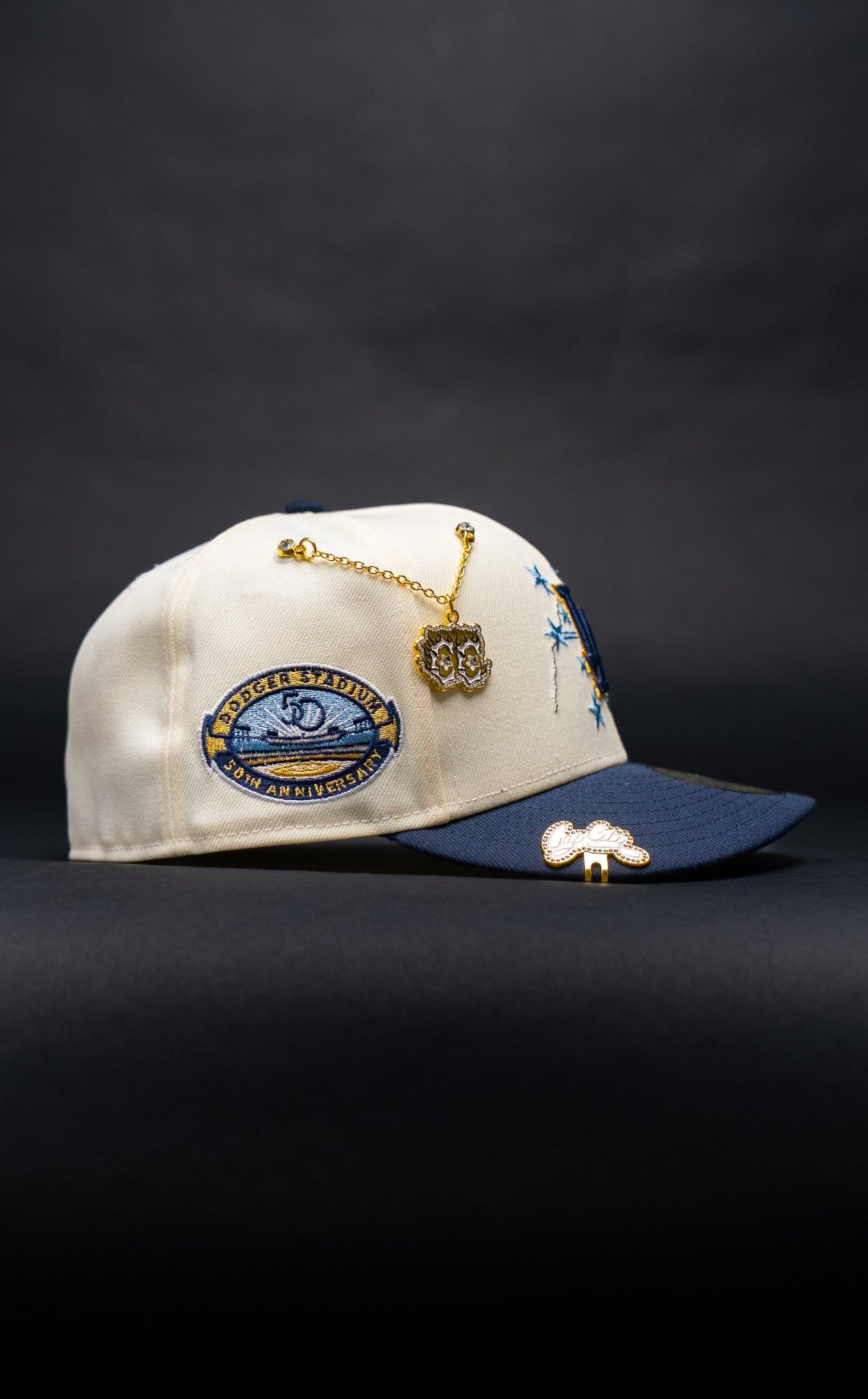 NEW ERA EXCLUSIVE 59FIFTY CHROME/NAVY LOS ANGELES DODGERS W/ EMBROIDERY + 50TH ANNIVERSARY SIDE PATCH