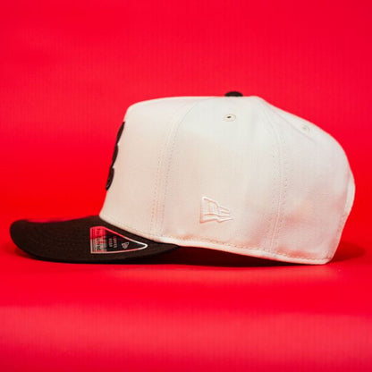 NEW ERA EXCLUSIVE 9FIFTY A-FRAME CHROME/ BROWN ATLANTA BRAVES SNAPBACK W/ 1999 WORLD SERIES SIDE PATCH