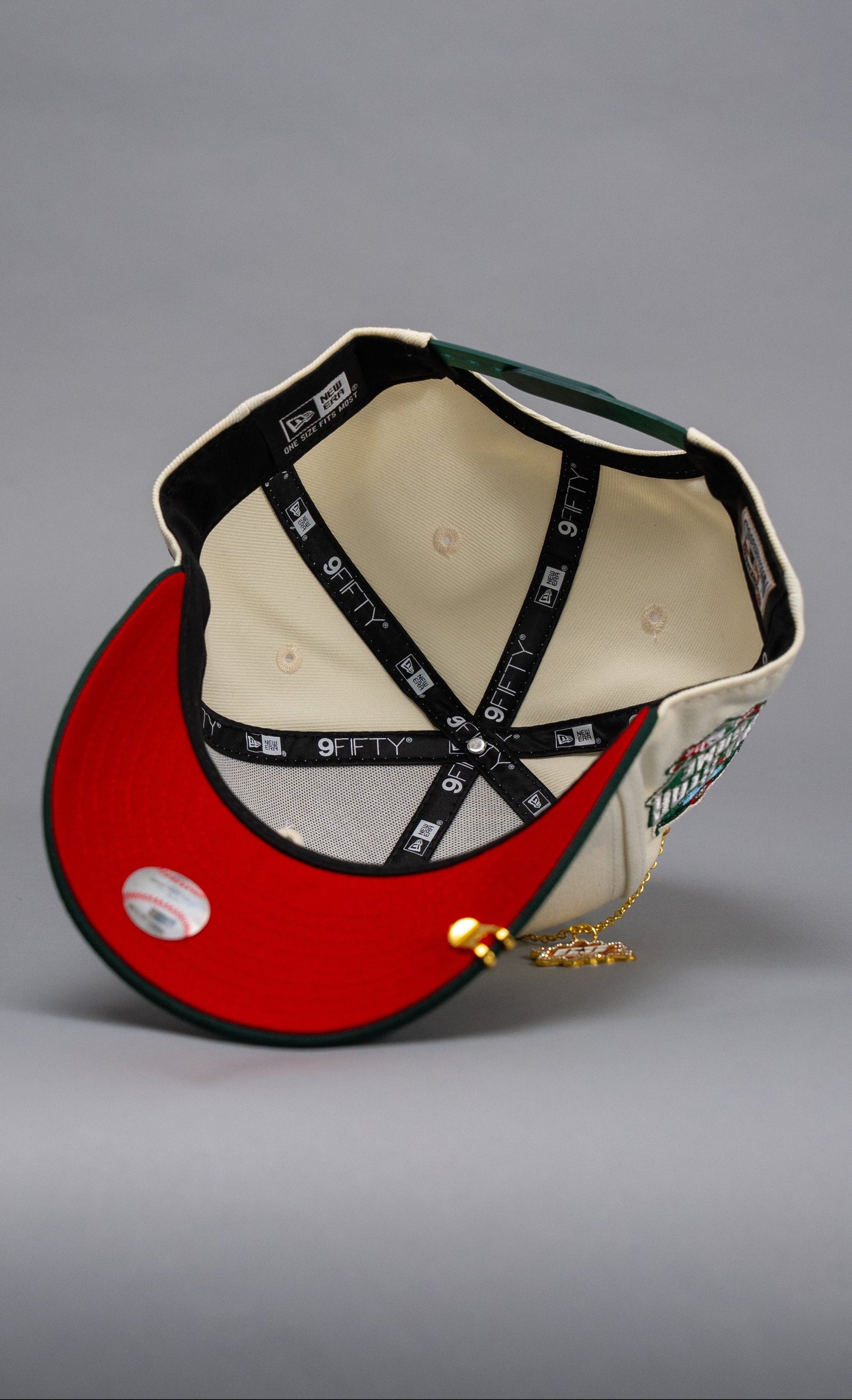 NEW ERA EXCLUSIVE 9FIFTY CHROME/FOREST GREEN SAN DIEGO PADRES SNAPBACK W/ ALL STAR GAME SIDE PATCH