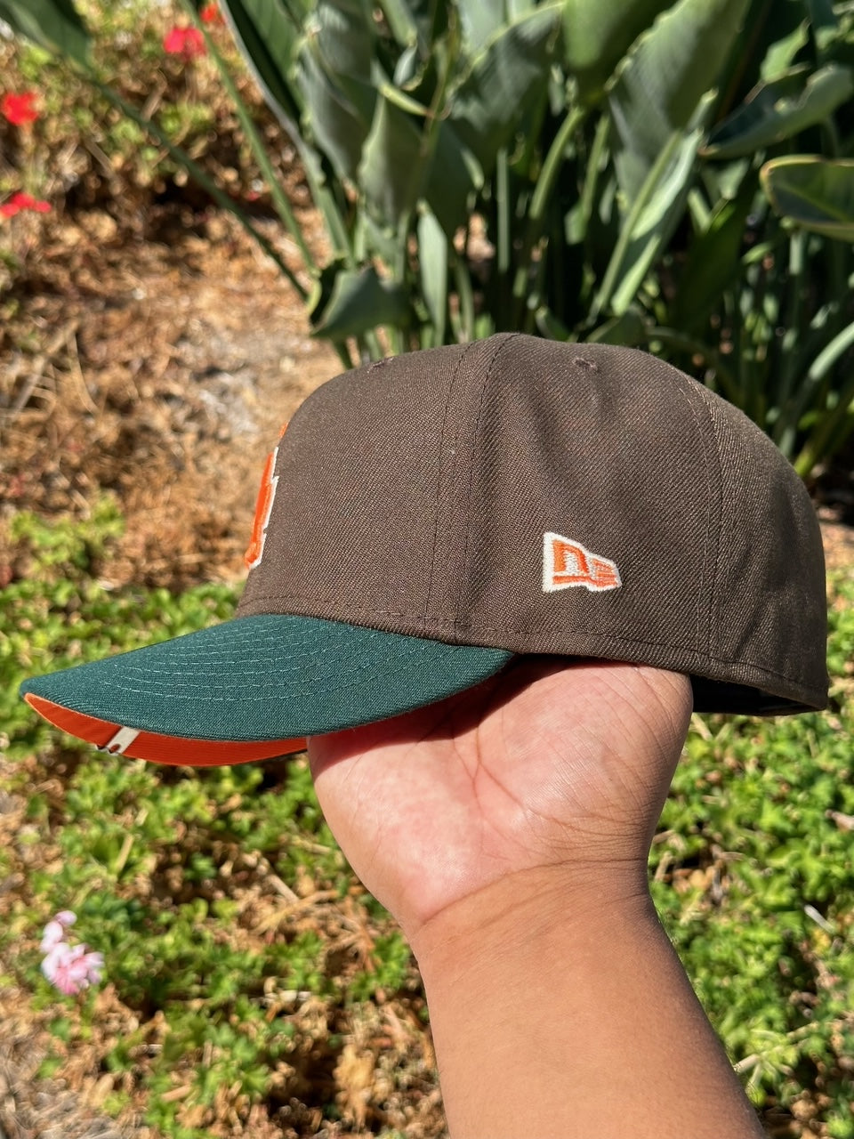 NEW ERA EXCLUSIVE 59FIFTY MOCHA/FOREST GREEN LOS ANGELES DODGERS W/ 2000 ALL STAR GAME SIDE PATCH